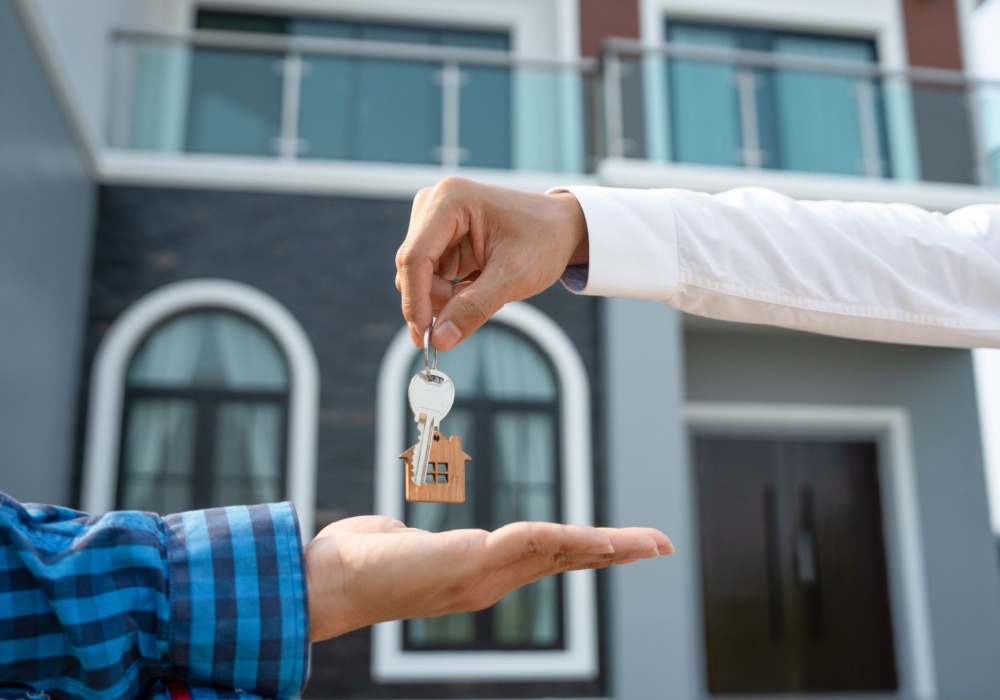 Loueurs en meublé : quel calcul de plus-value immobilière lors de la vente du bien meublé ?